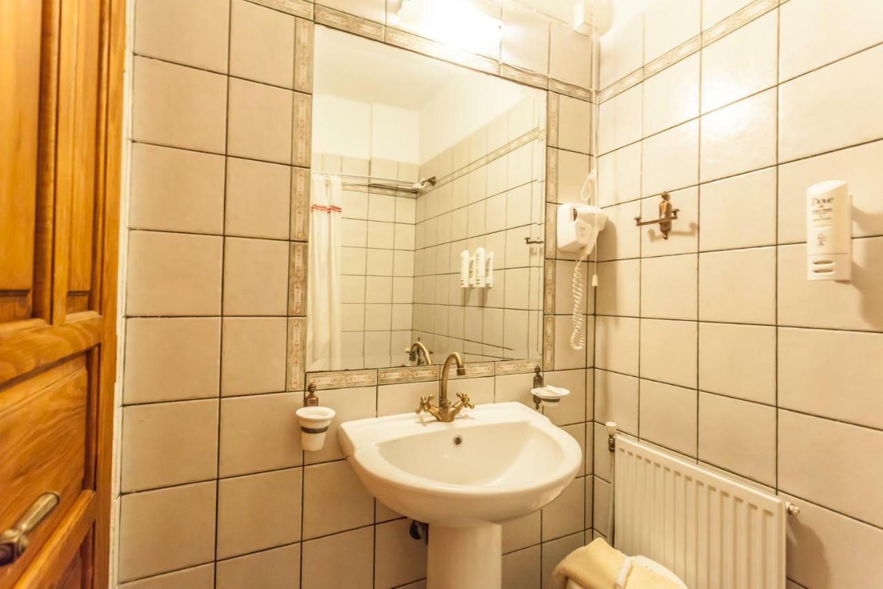 Archontiko Montana Hotel Визица Екстериор снимка